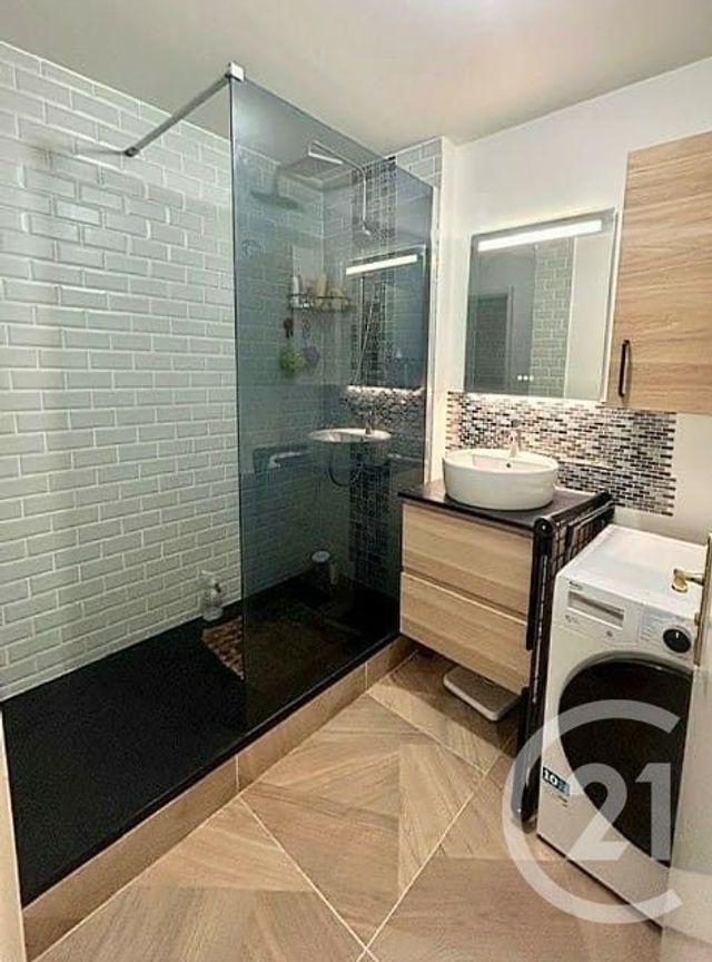 Appartement à vendre - 3 pièces - 63,79 m2 - Viry Chatillon - 91 - ILE-DE-FRANCE