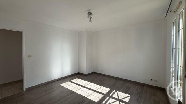 Maison à vendre - 5 pièces - 105,10 m2 - Villeneuve Le Roi - 94 - ILE-DE-FRANCE