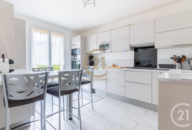 Maison à vendre - 6 pièces - 148,73 m2 - Viry Chatillon - 91 - ILE-DE-FRANCE