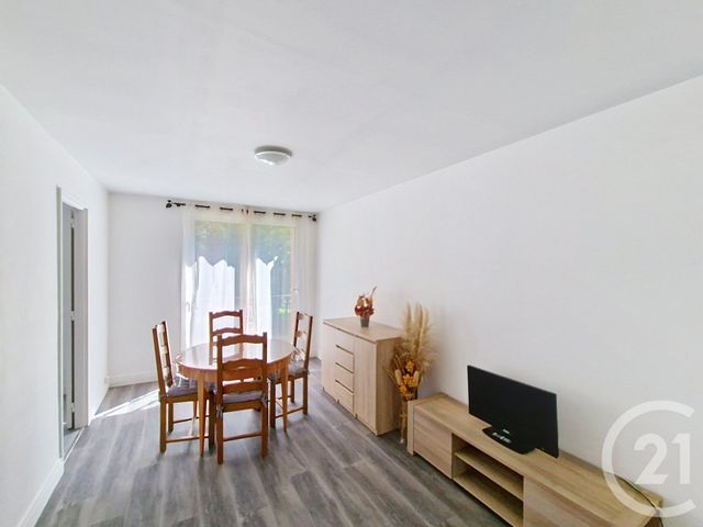 Appartement F3 à louer - 3 pièces - 44,70 m2 - Viry Chatillon - 91 - ILE-DE-FRANCE