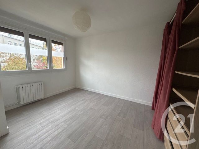 Appartement F3 à louer - 3 pièces - 46,88 m2 - Viry Chatillon - 91 - ILE-DE-FRANCE