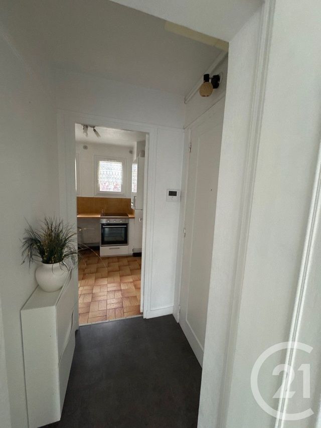 Appartement F3 à louer - 3 pièces - 46,88 m2 - Viry Chatillon - 91 - ILE-DE-FRANCE