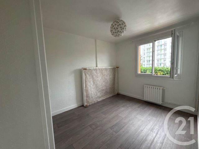 Appartement F3 à louer - 3 pièces - 46,88 m2 - Viry Chatillon - 91 - ILE-DE-FRANCE