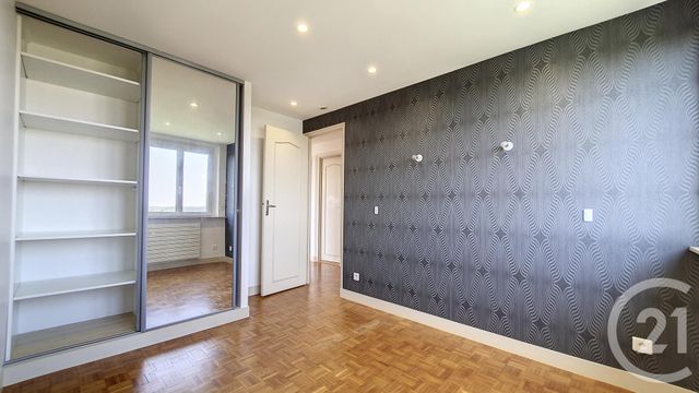 Appartement F4 à louer - 4 pièces - 66,76 m2 - Viry Chatillon - 91 - ILE-DE-FRANCE