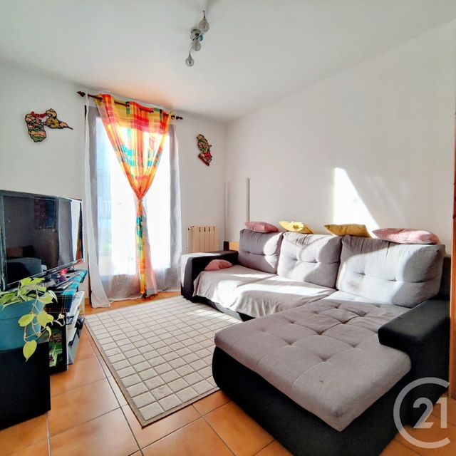 Appartement F3 &agrave; vendre - 3 pi&egrave;ces - 57,21 m2 - Viry Chatillon - 91 - ILE-DE-FRANCE