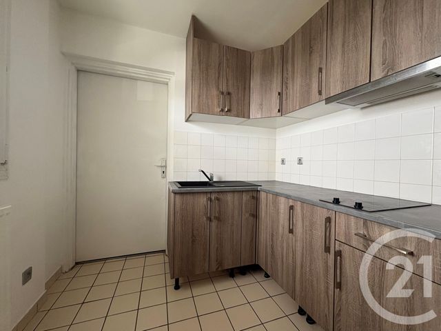 Appartement Studio &agrave; louer - 1 pi&egrave;ce - 38,28 m2 - Evry - 91 - ILE-DE-FRANCE