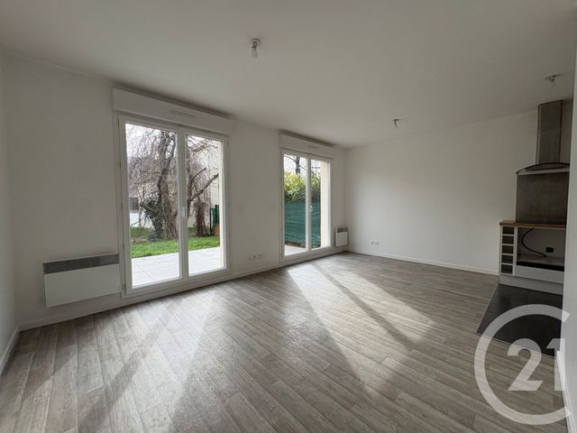 Appartement F3 &agrave; louer - 3 pi&egrave;ces - 53,17 m2 - Palaiseau - 91 - ILE-DE-FRANCE