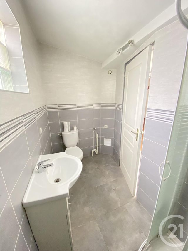 Appartement F1 &agrave; louer - 1 pi&egrave;ce - 25,52 m2 - Villiers Sur Orge - 91 - ILE-DE-FRANCE