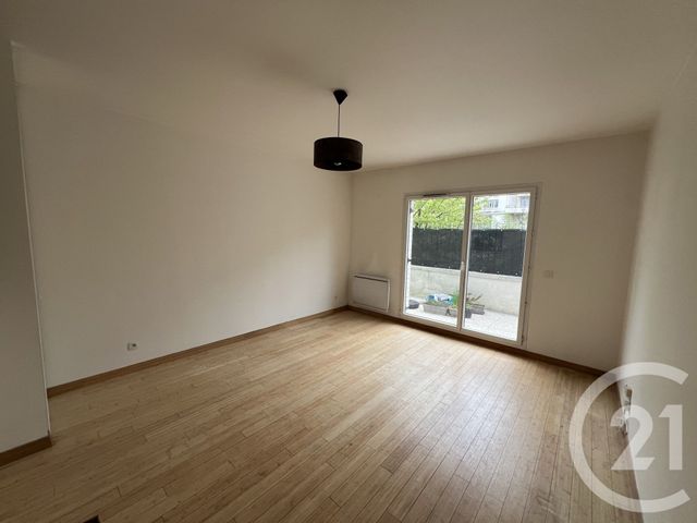 Appartement F2 &agrave; louer - 2 pi&egrave;ces - 46,90 m2 - Juvisy Sur Orge - 91 - ILE-DE-FRANCE