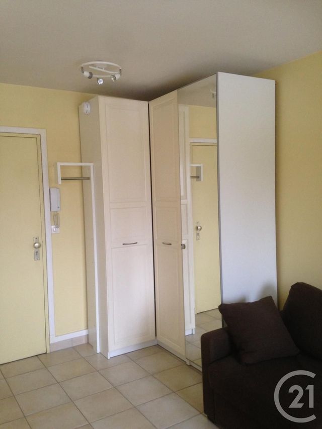 Appartement Studio &agrave; louer - 1 pi&egrave;ce - 30,49 m2 - St Michel Sur Orge - 91 - ILE-DE-FRANCE