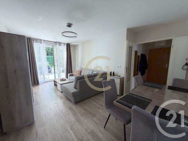 Appartement F3 &agrave; vendre - 3 pi&egrave;ces - 64,15 m2 - Chilly Mazarin - 91 - ILE-DE-FRANCE