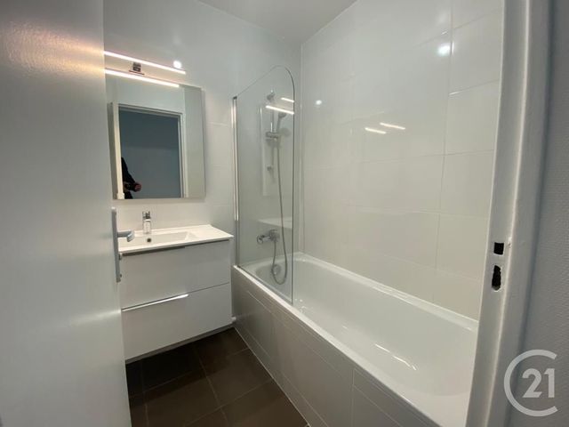 Appartement F4 &agrave; louer - 4 pi&egrave;ces - 64,41 m2 - Viry Chatillon - 91 - ILE-DE-FRANCE