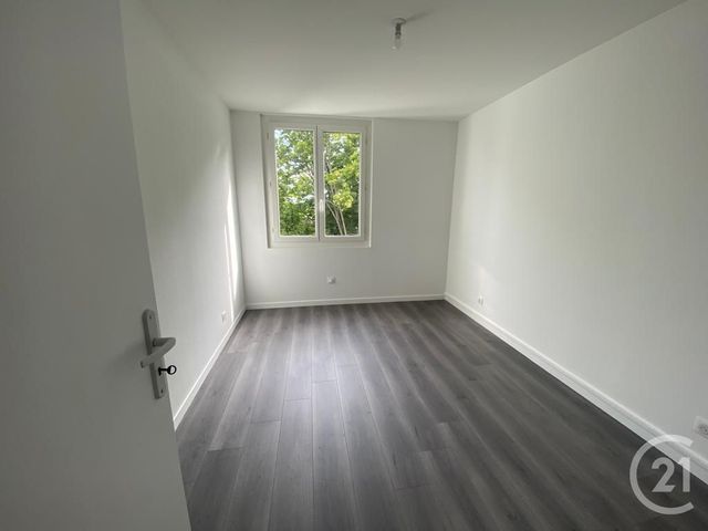 Appartement F4 &agrave; louer - 4 pi&egrave;ces - 64,41 m2 - Viry Chatillon - 91 - ILE-DE-FRANCE