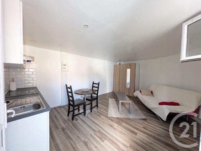 Maison &agrave; louer - 6 pi&egrave;ces - 146,99 m2 - Corbeil Essonnes - 91 - ILE-DE-FRANCE