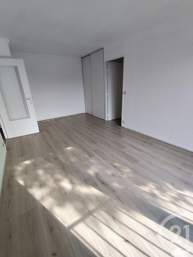 Appartement F2 &agrave; louer - 2 pi&egrave;ces - 50 m2 - Viry Chatillon - 91 - ILE-DE-FRANCE