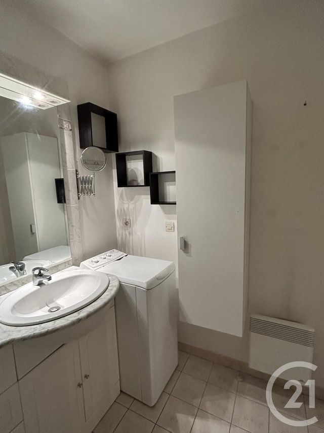 Appartement F2 &agrave; louer - 2 pi&egrave;ces - 40,37 m2 - Viry Chatillon - 91 - ILE-DE-FRANCE