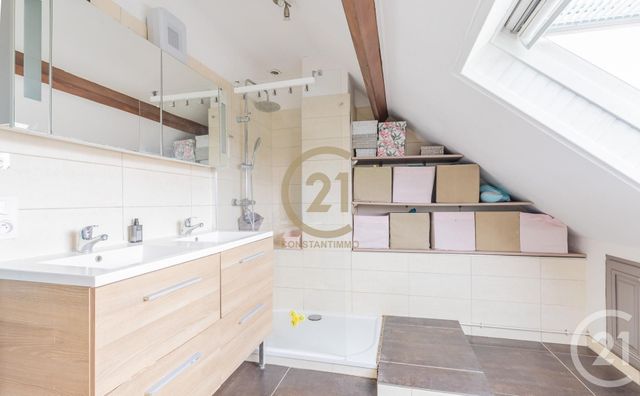 Appartement F3 à vendre - 3 pièces - 60 m2 - Paray Vieille Poste - 91 - ILE-DE-FRANCE