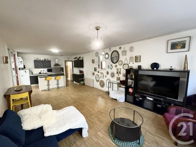 Appartement F4 à vendre - 4 pièces - 96 m2 - Viry Chatillon - 91 - ILE-DE-FRANCE