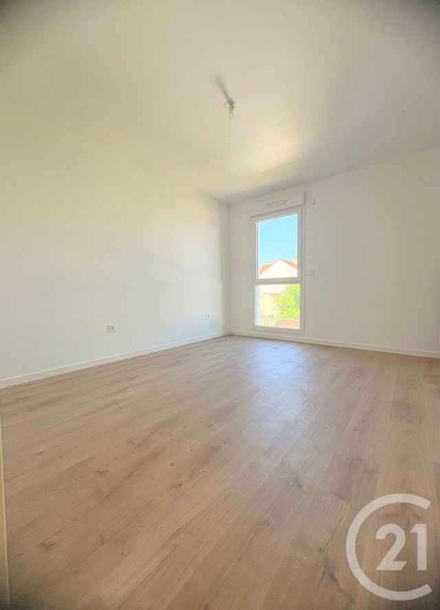 Appartement F3 à vendre - 3 pièces - 60 m2 - Paray Vieille Poste - 91 - ILE-DE-FRANCE