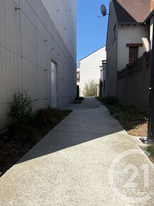 Appartement F3 à vendre - 3 pièces - 60 m2 - Paray Vieille Poste - 91 - ILE-DE-FRANCE