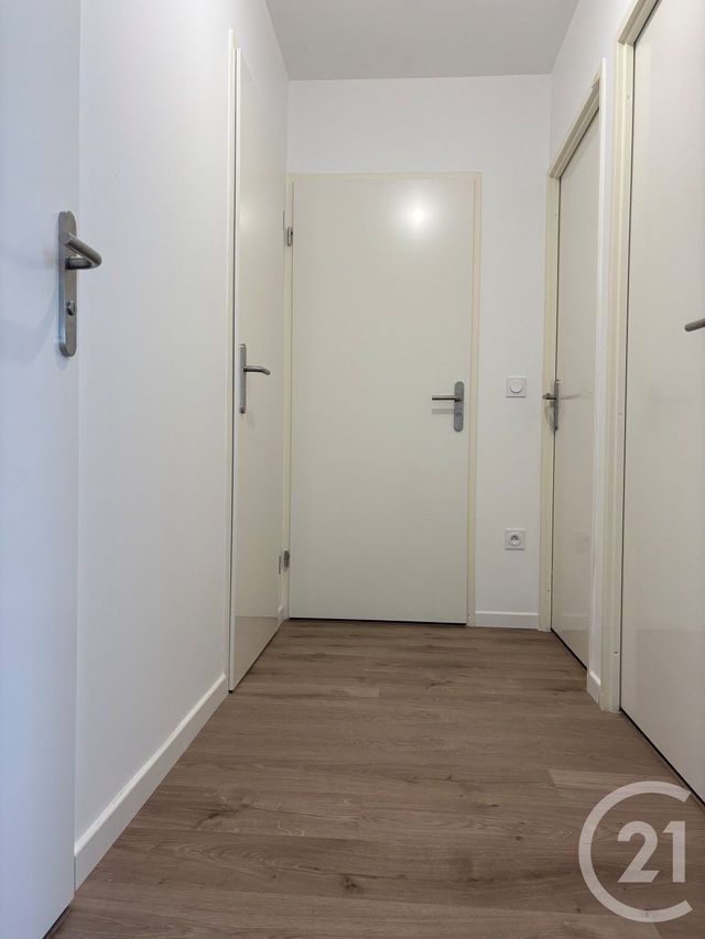 Appartement F3 à vendre - 3 pièces - 60 m2 - Paray Vieille Poste - 91 - ILE-DE-FRANCE