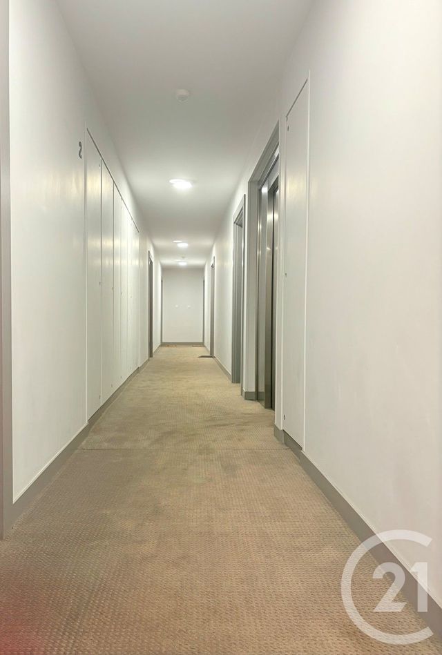 Appartement F3 à vendre - 3 pièces - 60 m2 - Paray Vieille Poste - 91 - ILE-DE-FRANCE