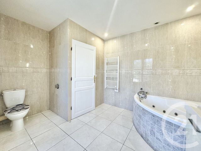 Maison à vendre - 8 pièces - 230 m2 - Ris Orangis - 91 - ILE-DE-FRANCE