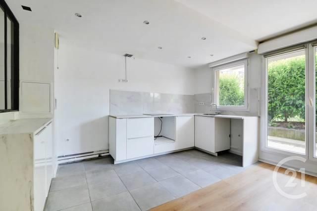 Afficher la photo en grand Appartement F4 à vendre - 4 pièces - 71,40 m2 - Massy - 91 - ILE-DE-FRANCE