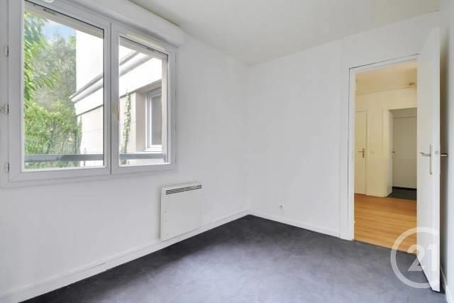 Afficher la photo en grand Appartement F4 à vendre - 4 pièces - 71,40 m2 - Massy - 91 - ILE-DE-FRANCE