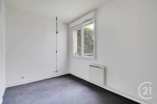 Afficher la photo en grand Appartement F4 à vendre - 4 pièces - 71,40 m2 - Massy - 91 - ILE-DE-FRANCE