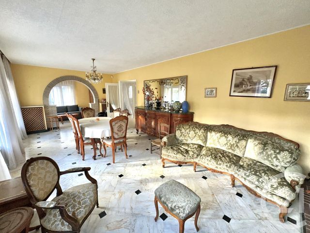 Afficher la photo en grand Maison à vendre - 7 pièces - 153 m2 - Paray Vieille Poste - 91 - ILE-DE-FRANCE