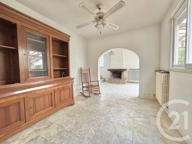 Maison à vendre - 5 pièces - 106 m2 - Paray Vieille Poste - 91 - ILE-DE-FRANCE