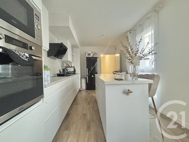 Appartement F3 à vendre - 3 pièces - 67 m2 - Les Pavillons Sous Bois - 93 - ILE-DE-FRANCE
