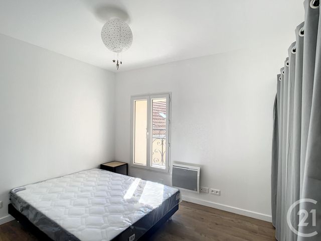 Appartement F2 &agrave; louer - 2 pi&egrave;ces - 40,82 m2 - Villeneuve Le Roi - 94 - ILE-DE-FRANCE