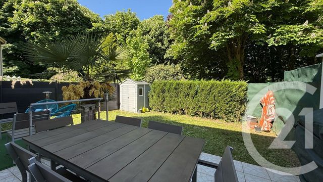 Maison &agrave; louer - 6 pi&egrave;ces - 101,30 m2 - Viry Chatillon - 91 - ILE-DE-FRANCE