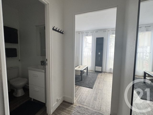 Appartement Studio &agrave; louer - 1 pi&egrave;ce - 22,87 m2 - Paray Vieille Poste - 91 - ILE-DE-FRANCE