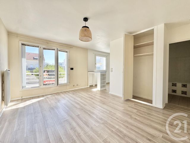Appartement F1 à vendre PARAY VIEILLE POSTE