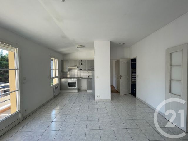 Appartement F2 &agrave; louer - 2 pi&egrave;ces - 44,33 m2 - Savigny Sur Orge - 91 - ILE-DE-FRANCE