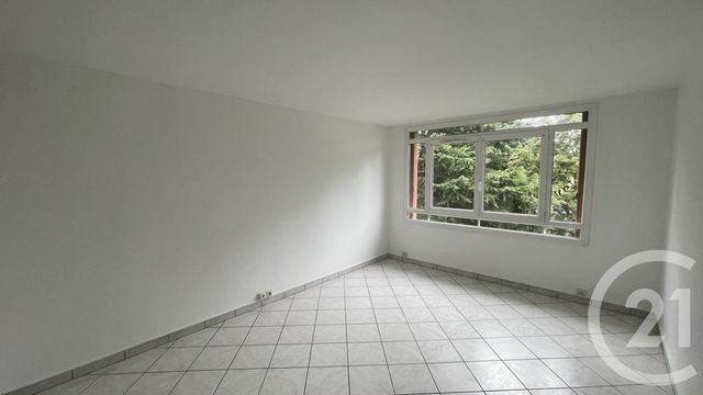 Appartement F3 &agrave; louer - 3 pi&egrave;ces - 54,95 m2 - Savigny Sur Orge - 91 - ILE-DE-FRANCE