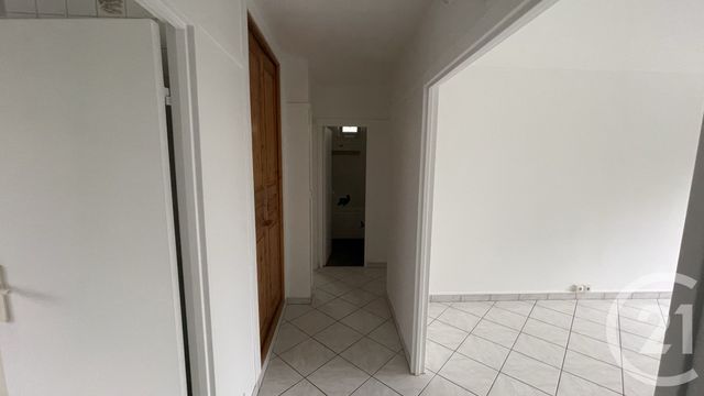 Appartement F3 &agrave; louer - 3 pi&egrave;ces - 54,95 m2 - Savigny Sur Orge - 91 - ILE-DE-FRANCE