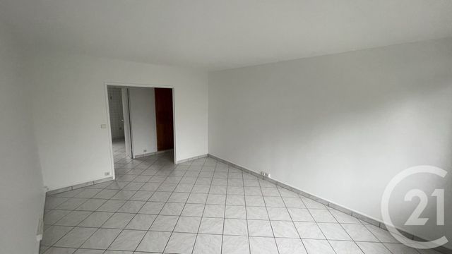 Appartement F3 &agrave; louer - 3 pi&egrave;ces - 54,95 m2 - Savigny Sur Orge - 91 - ILE-DE-FRANCE