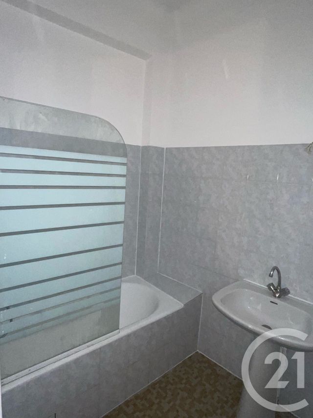 Appartement F2 &agrave; louer - 2 pi&egrave;ces - 38,46 m2 - Savigny Sur Orge - 91 - ILE-DE-FRANCE