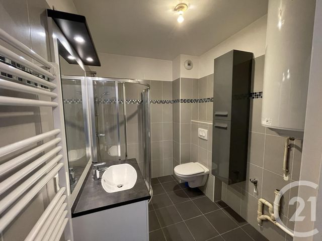 Appartement F2 &agrave; louer - 2 pi&egrave;ces - 37,08 m2 - Ste Genevieve Des Bois - 91 - ILE-DE-FRANCE