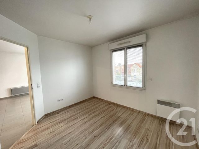 Appartement F2 &agrave; louer - 2 pi&egrave;ces - 37,08 m2 - Ste Genevieve Des Bois - 91 - ILE-DE-FRANCE