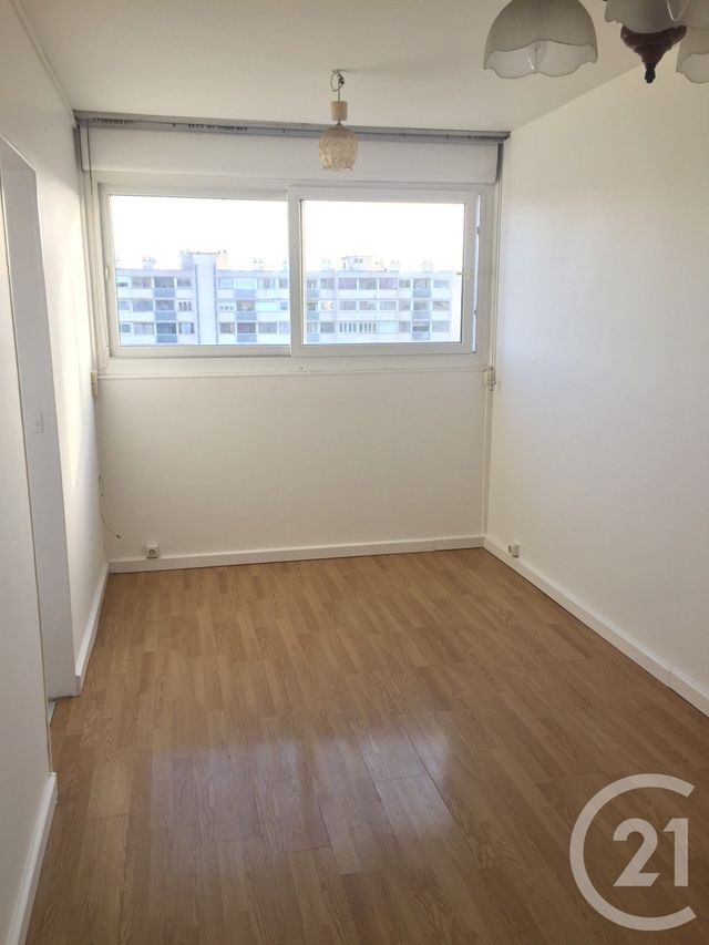 Appartement F2 à louer - 2 pièces - 32,62 m2 - Savigny Sur Orge - 91 - ILE-DE-FRANCE