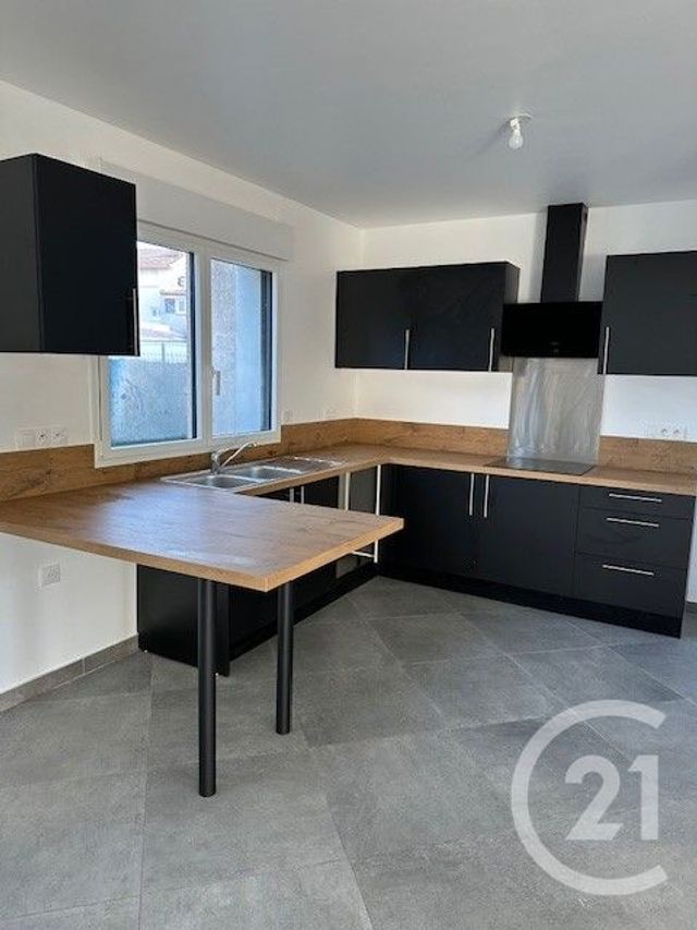 Maison à louer STE GENEVIEVE DES BOIS