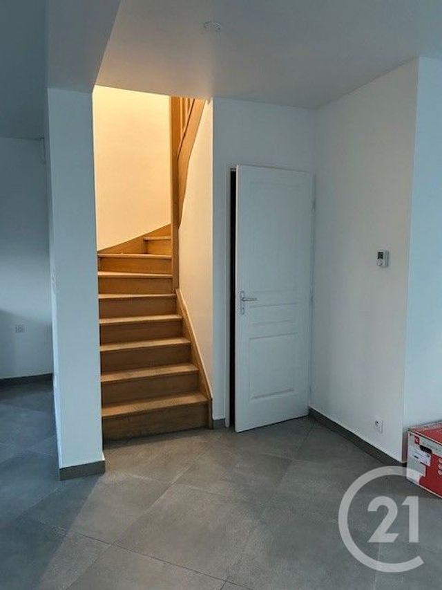 Maison à louer - 4 pièces - 91,07 m2 - Ste Genevieve Des Bois - 91 - ILE-DE-FRANCE