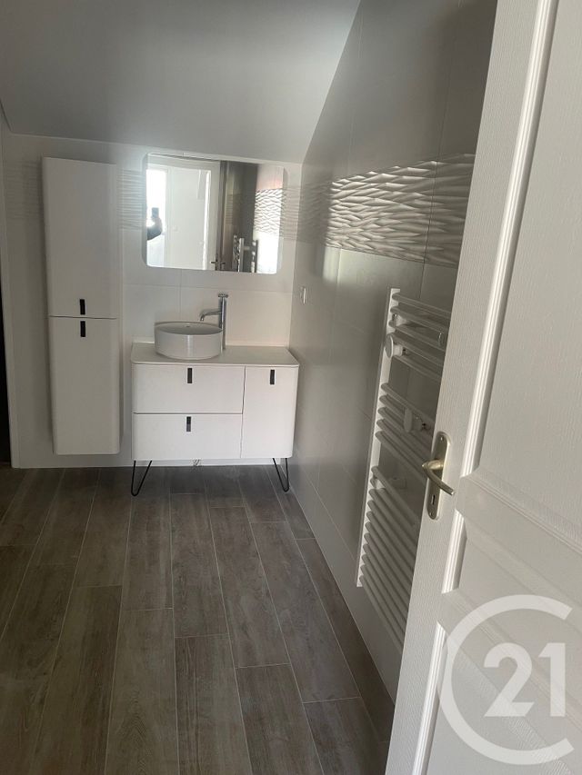 Appartement F2 &agrave; louer - 2 pi&egrave;ces - 67,46 m2 - Savigny Sur Orge - 91 - ILE-DE-FRANCE