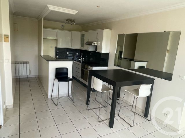 Appartement F2 à louer SAVIGNY SUR ORGE