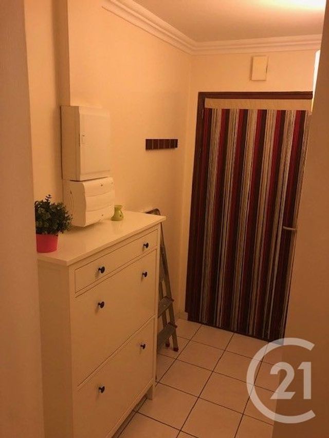 Appartement F2 &agrave; louer - 2 pi&egrave;ces - 39,69 m2 - Savigny Sur Orge - 91 - ILE-DE-FRANCE